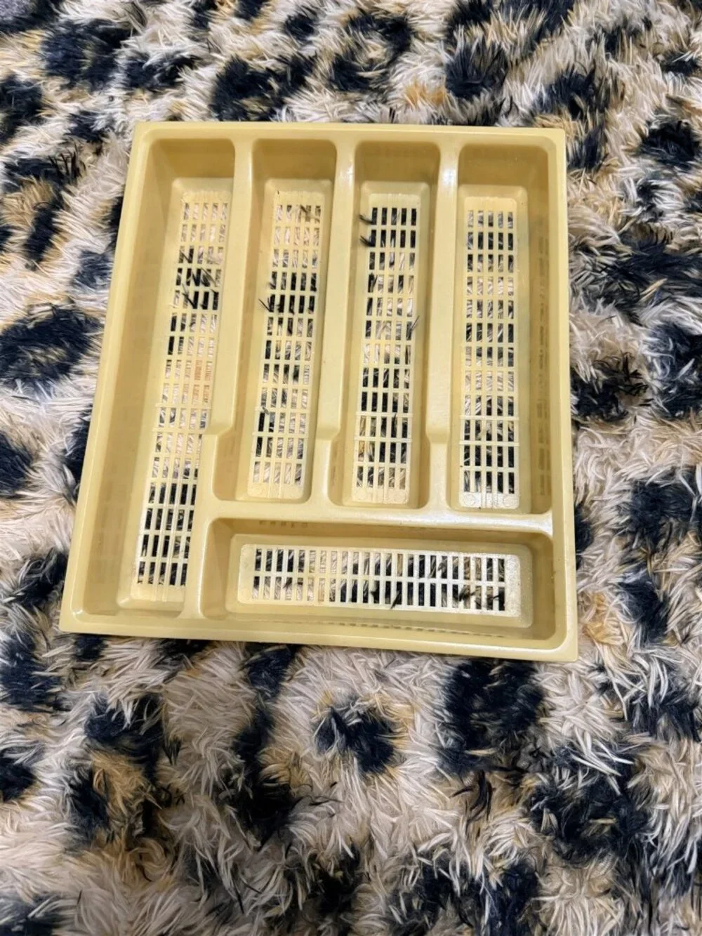 Vintage Yellow Gold Hard Plastic Mesh Silverware Tray Flatware Holder Mcm